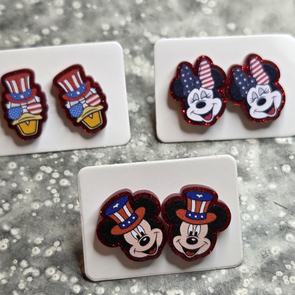 Patriotic Mickey and Minnie Mouse Kids Earrings Set